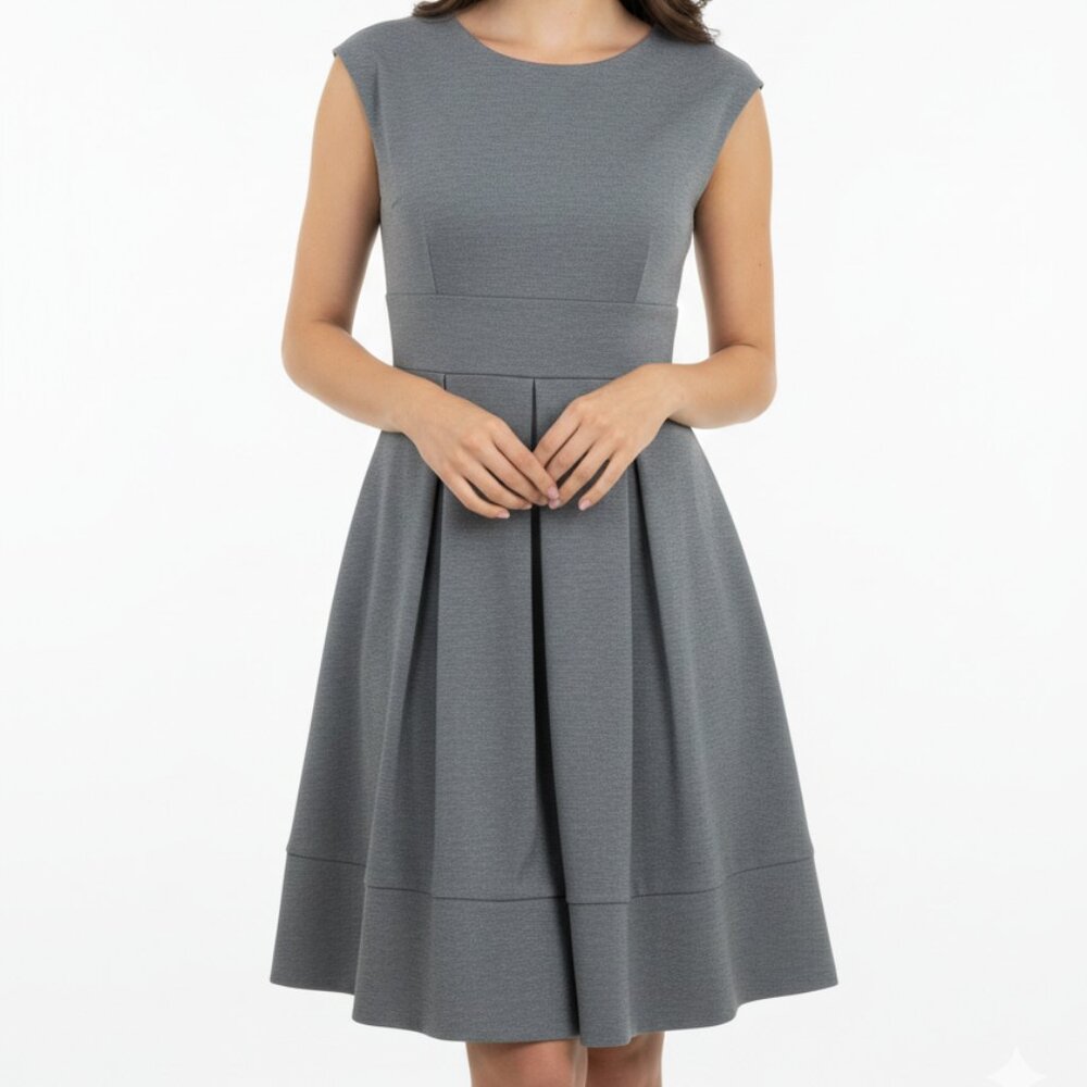 DESIGN COLLECTIVE Women's fitted and flared grey dress with gold back zipper – S